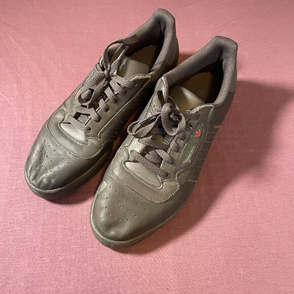 Adidas Yeezy Powerphase Calabasas Core Black - Men's size 10 - Picture 1 of 12